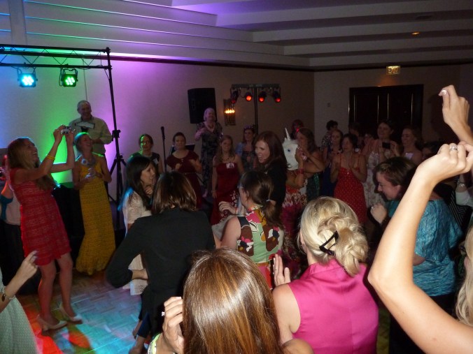 These Walls - To the Ladies of Edel - 5